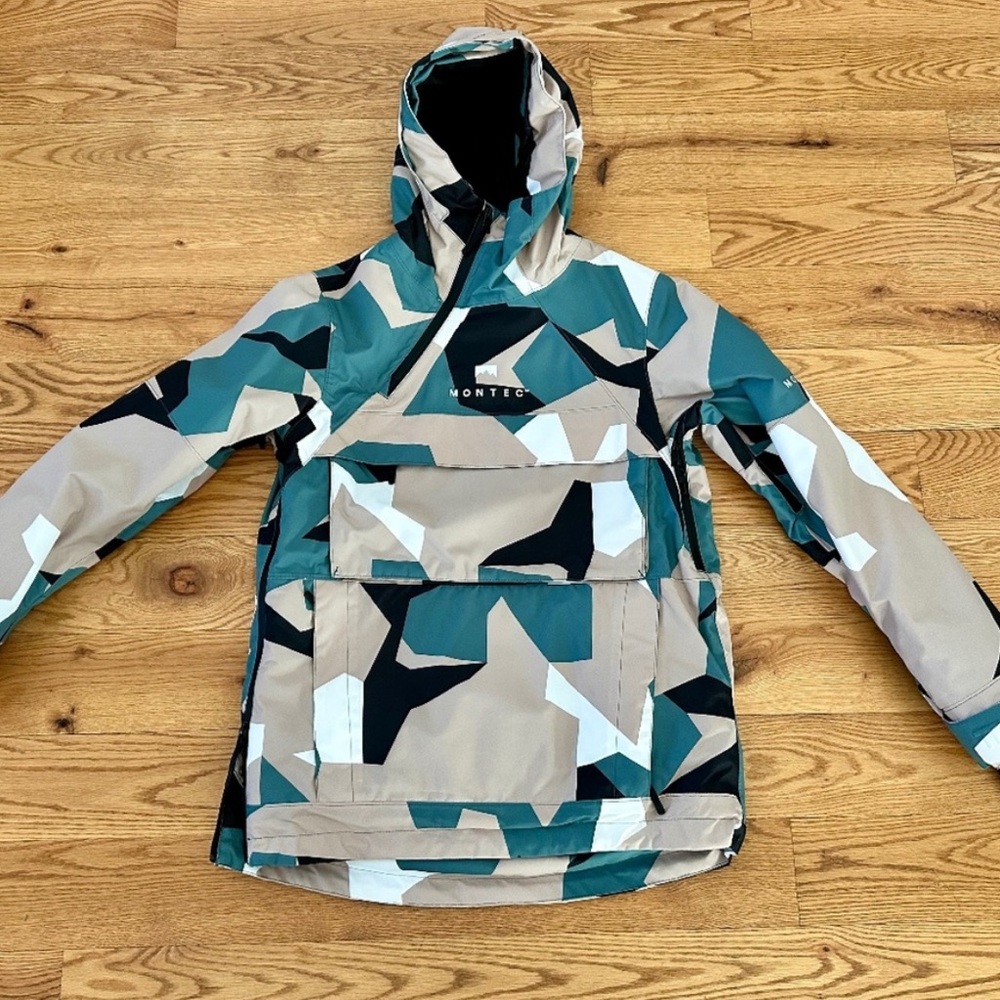 Montec Dune W Ski Snowboard Jacket - Atlantic Camo - Size XS